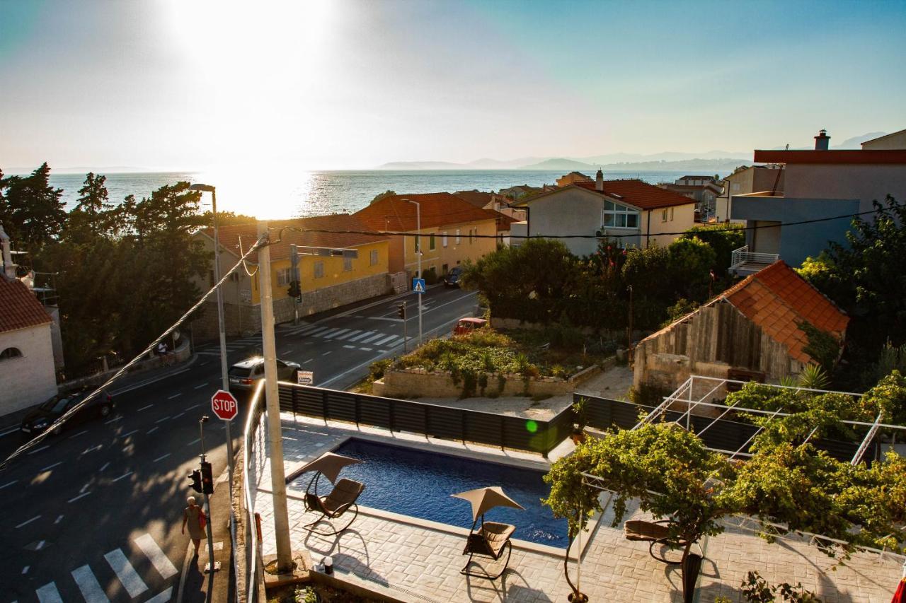 Unforgettable Sea View Apartments Bakota Podstrana Bagian luar foto