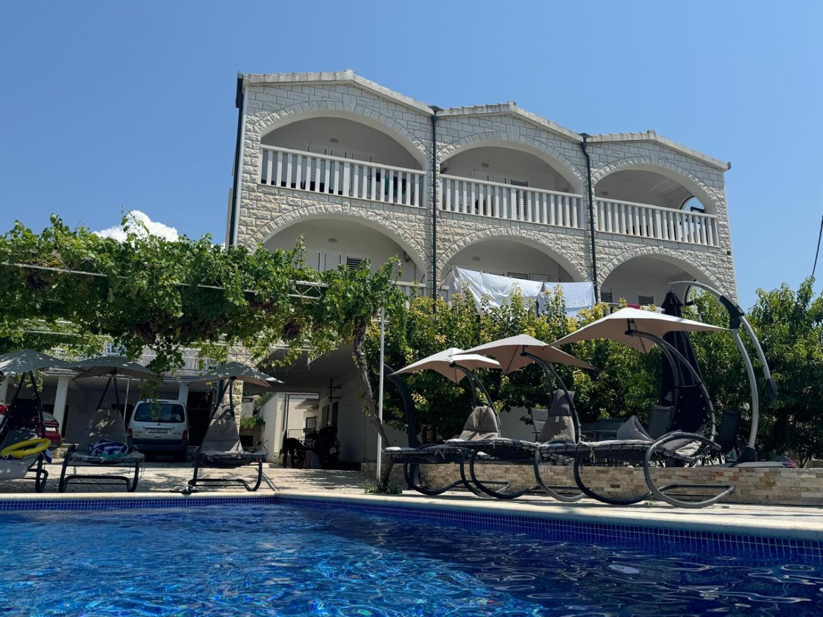 Unforgettable Sea View Apartments Bakota Podstrana Bagian luar foto